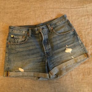 Levi Jean Shorts